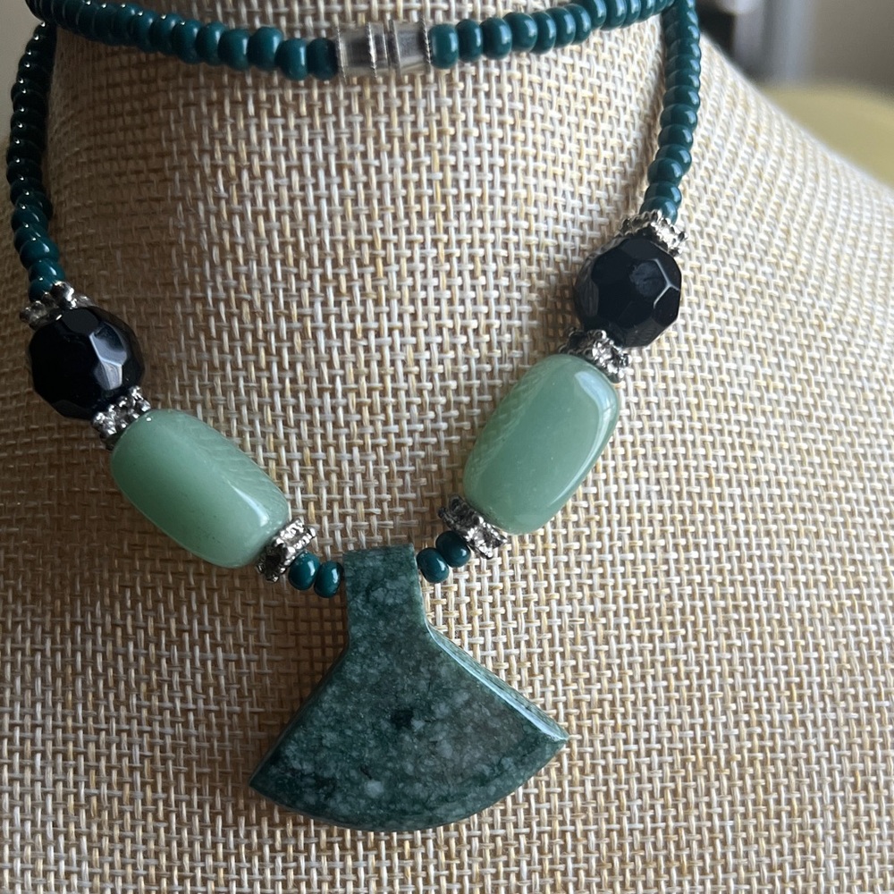 Elegant Green and Black Beaded Necklace